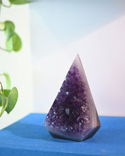 Amethyst Druzy Pyramid 5 inch