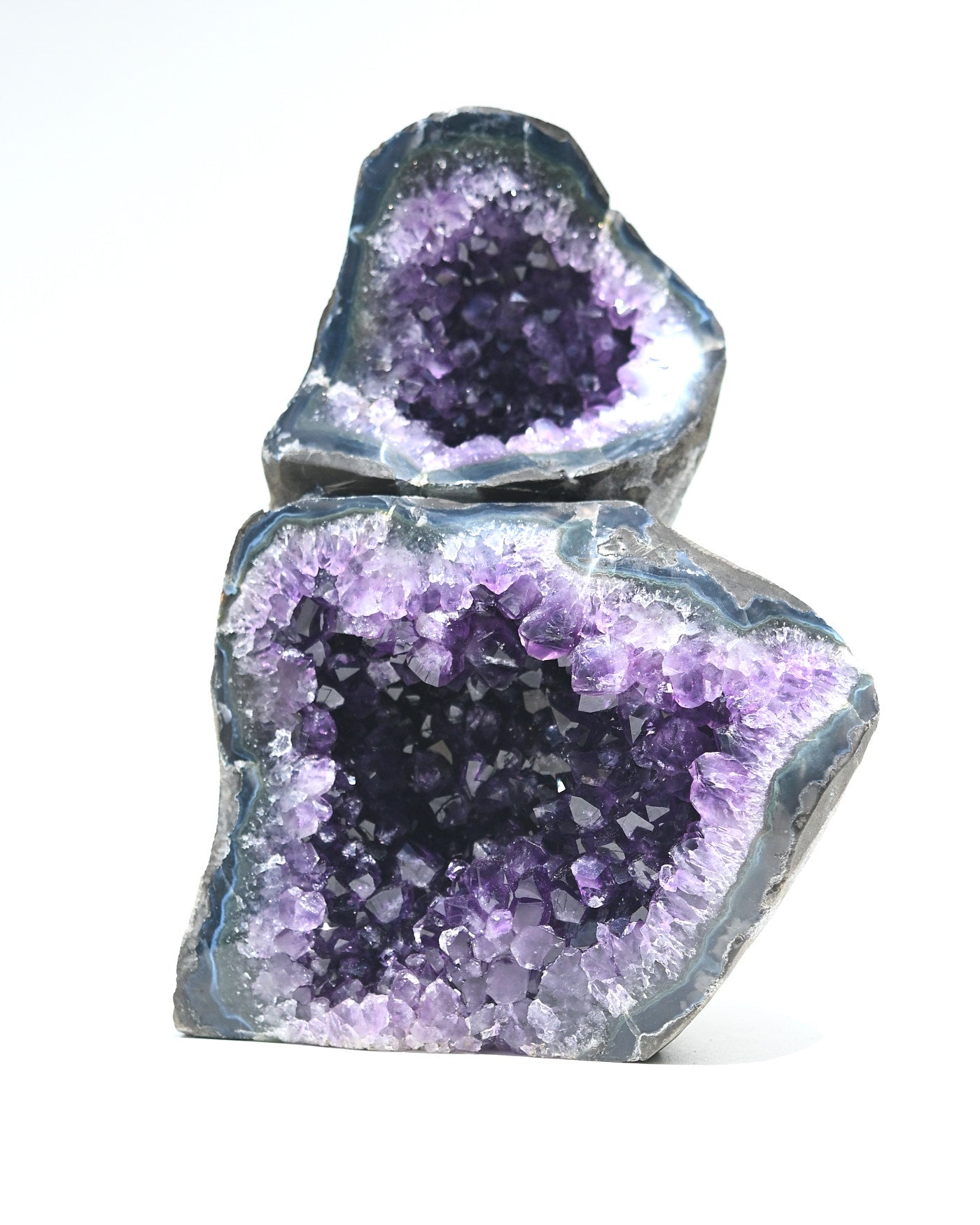 Uruguayan Amethyst Geode 4.77kg - agate border detail