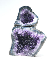 Uruguayan Amethyst Geode 4.77kg - agate border detail