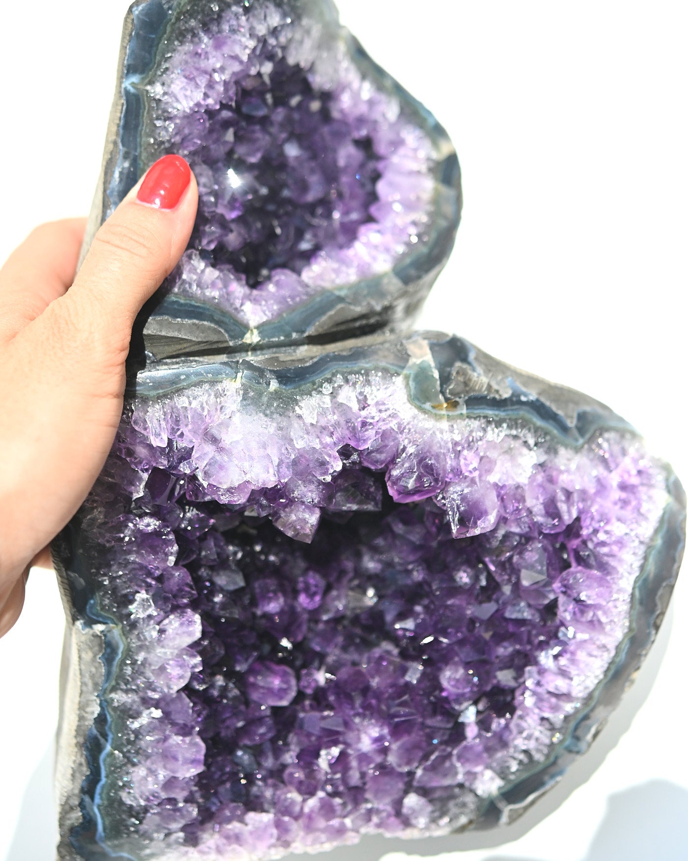 Uruguayan Amethyst Geode 4.77kg - scale view