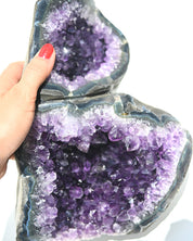Uruguayan Amethyst Geode 4.77kg - scale view