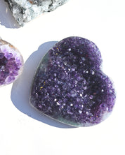 Amethyst Geode Heart 4.5in