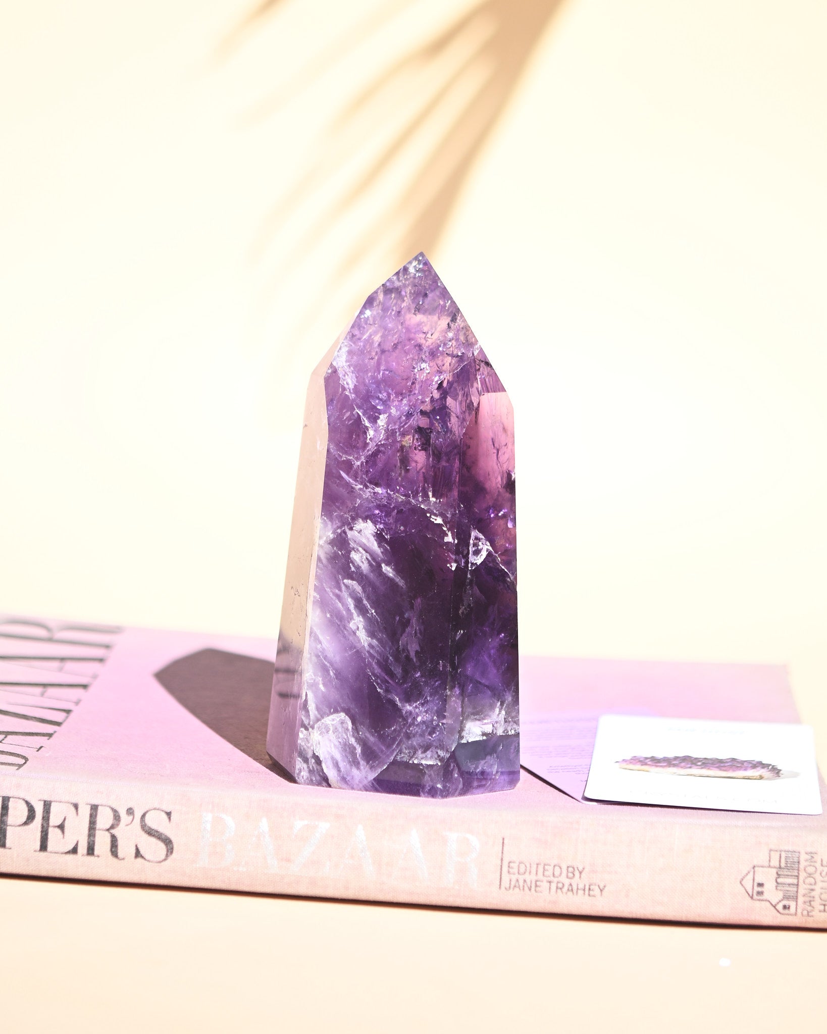 Bahia Amethyst Tower 3lbs