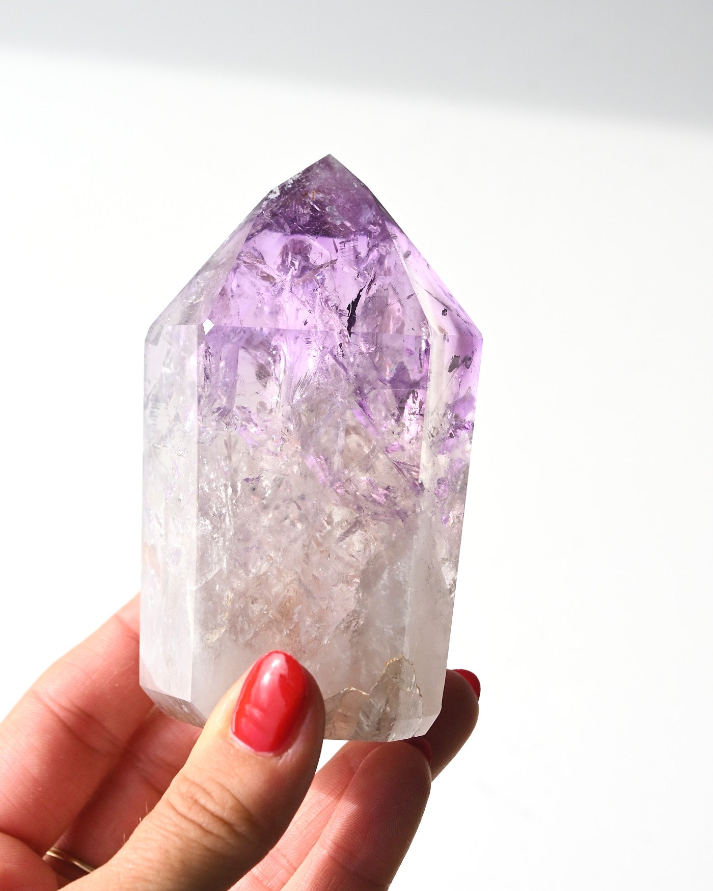 Amethyst Point 325g