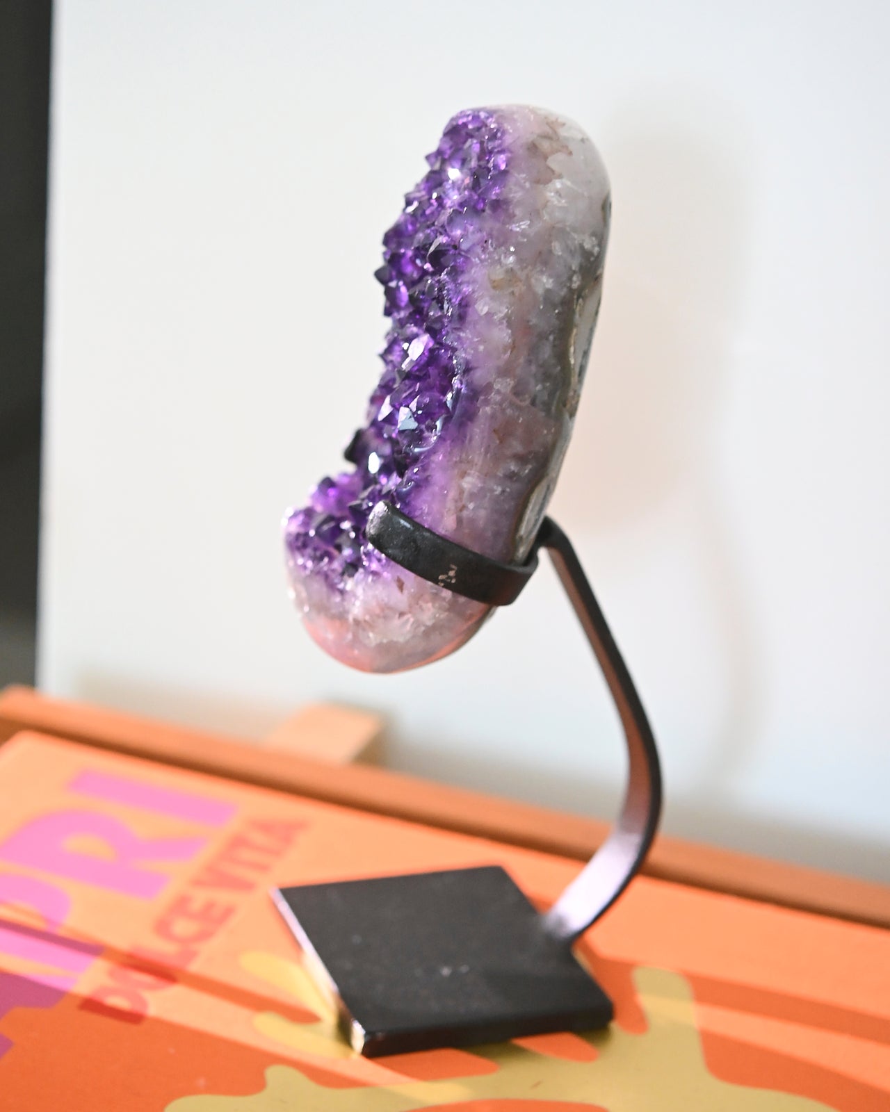 amethyst-stand-1.59--9x3x3--160c--4641.jpg