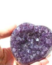Amethyst Heart 313g detail