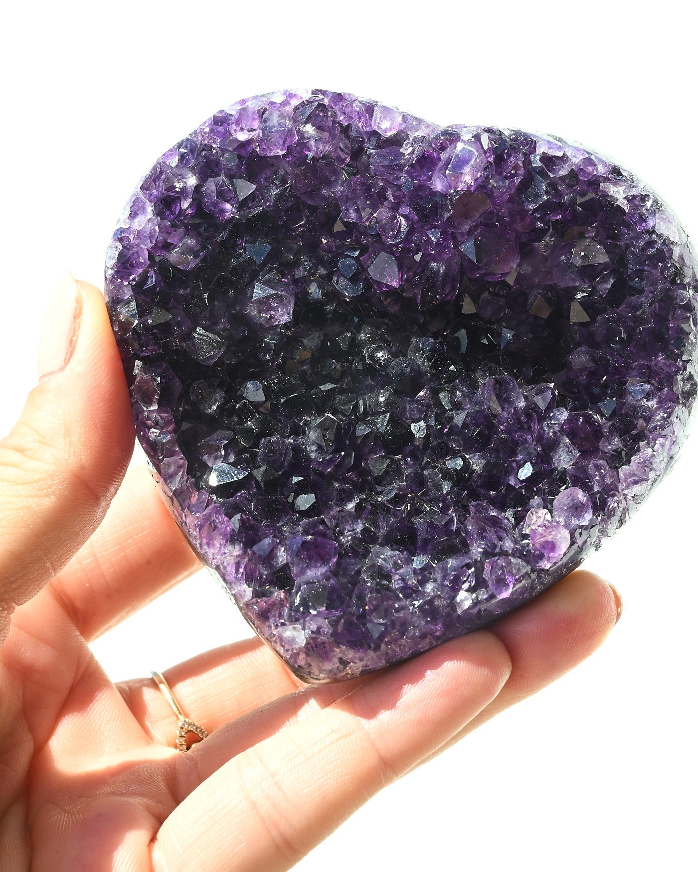 Amethyst Heart 317g side view