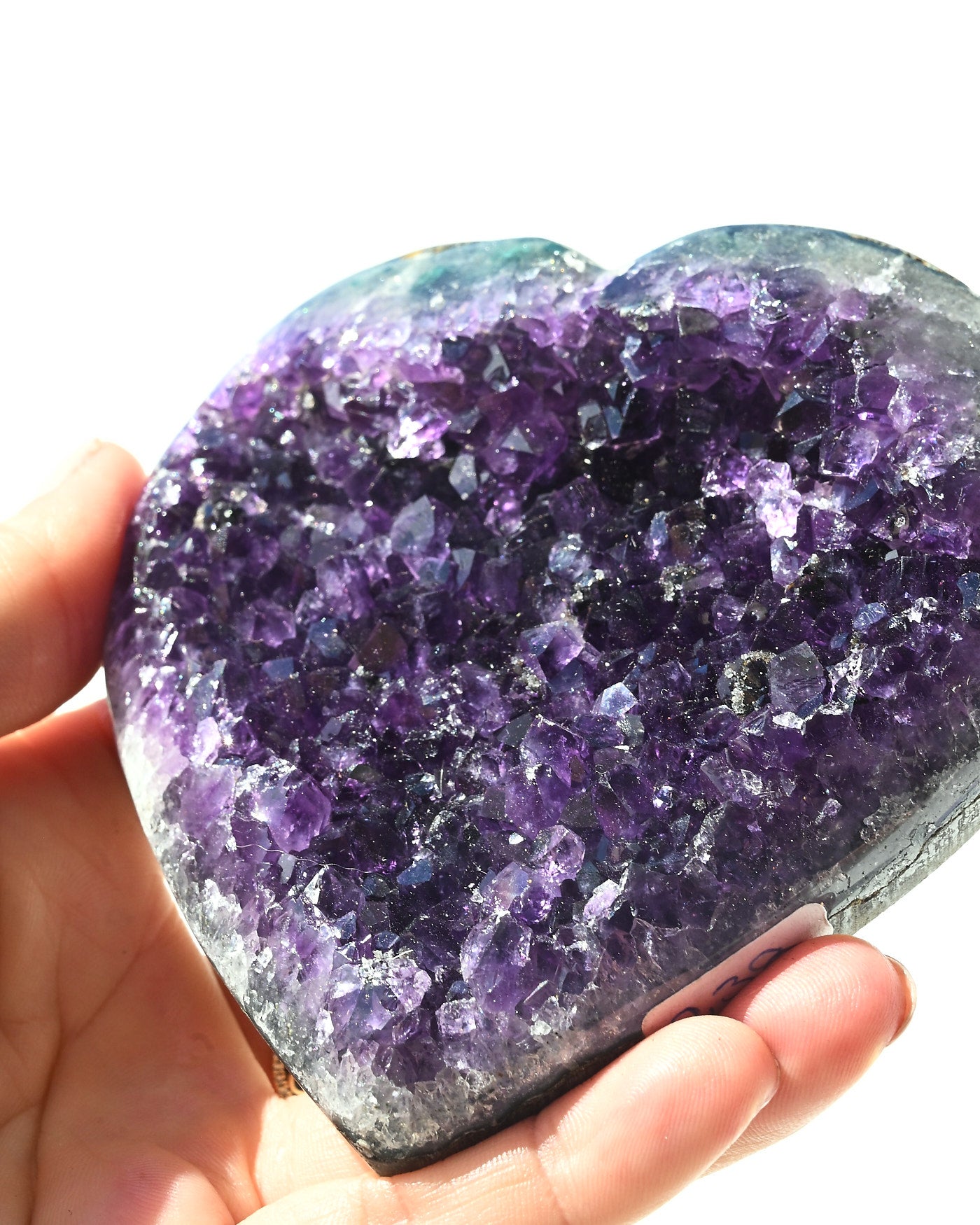 Amethyst Heart 380g view 3