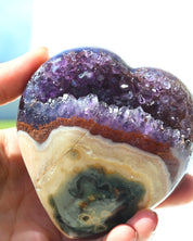 Amethyst Heart 410g view 2
