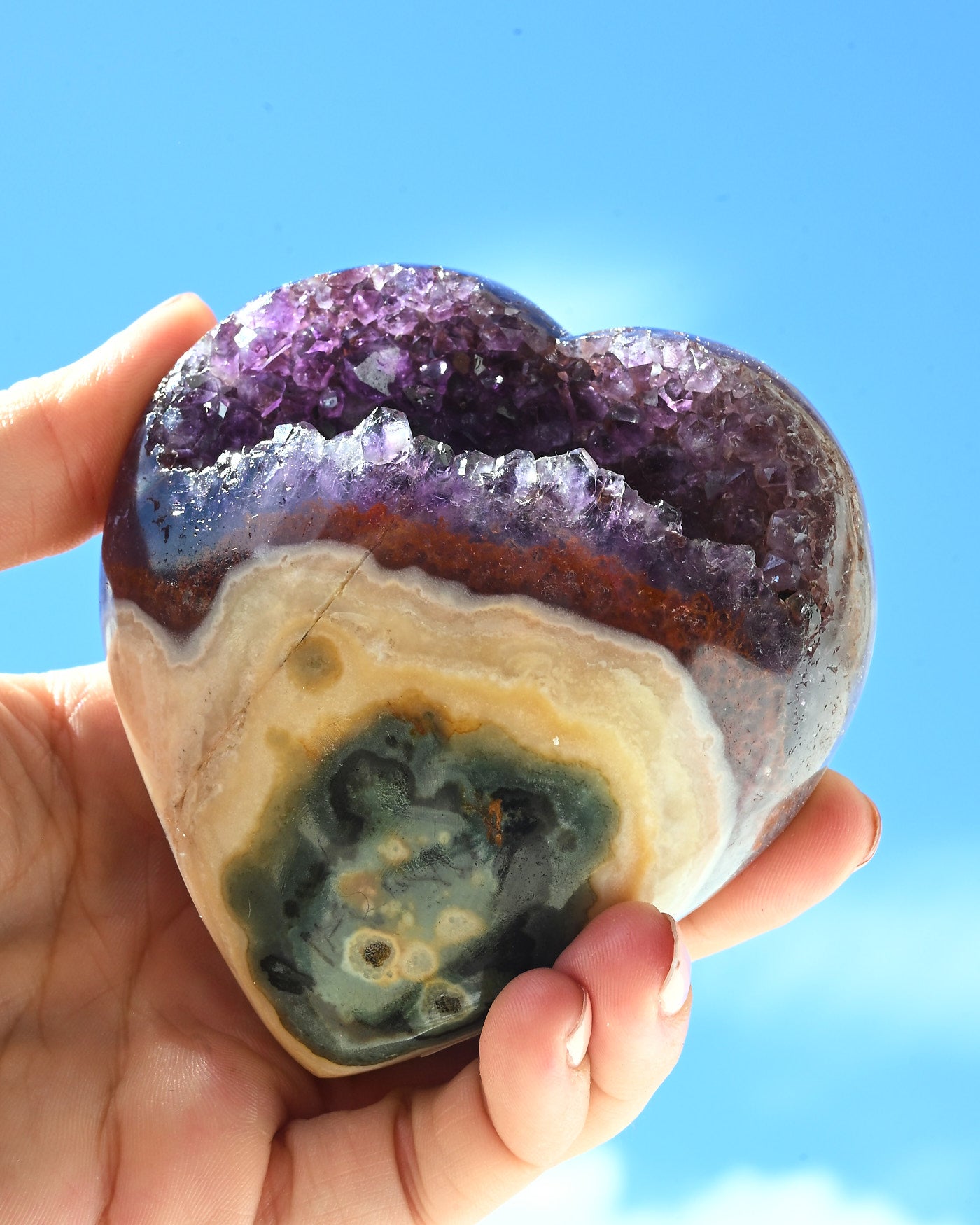 Amethyst Heart 410g view 3