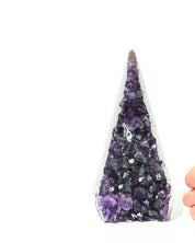 Amethyst Pyramid 645g