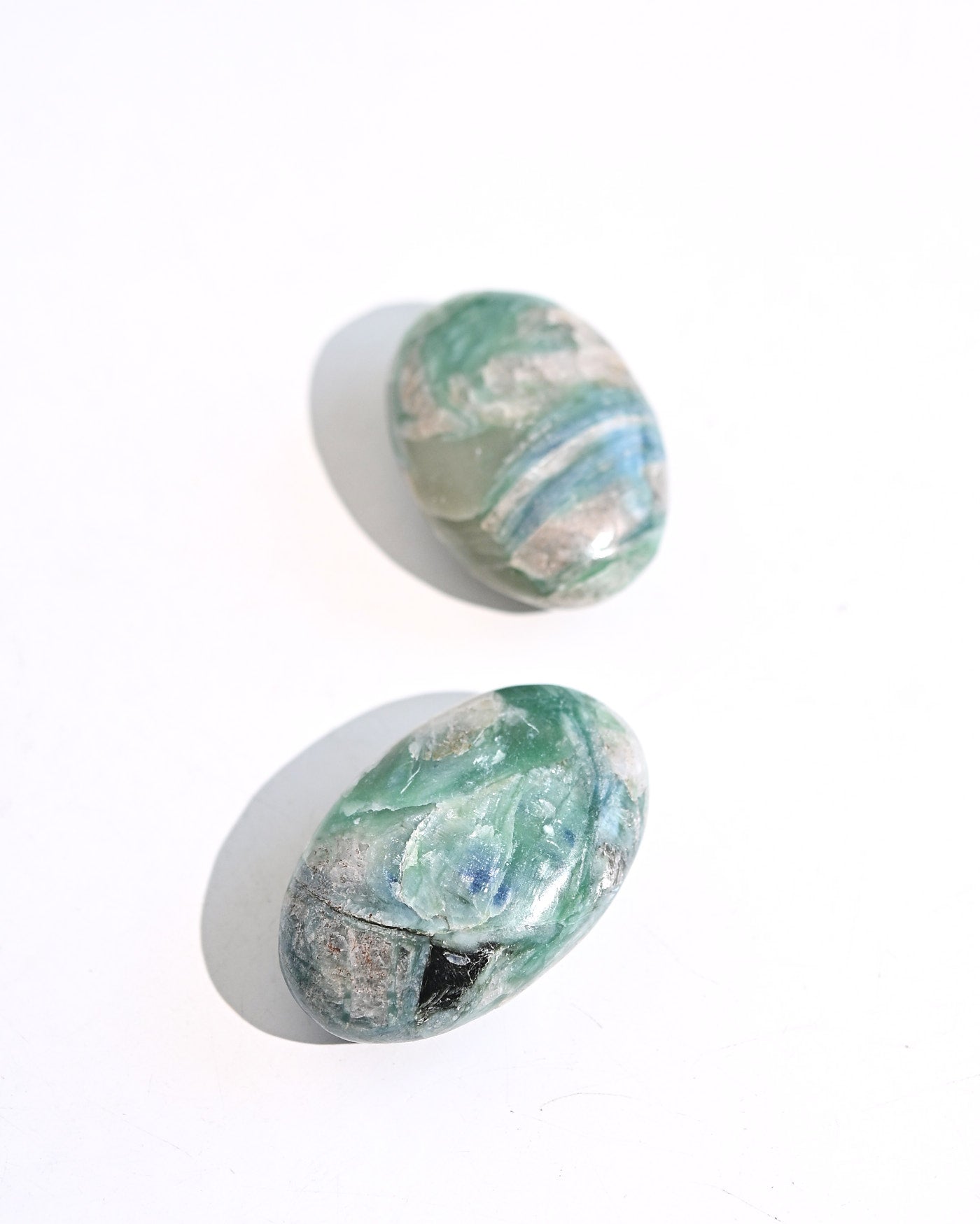 Blue Green Kyanite Palm Stone