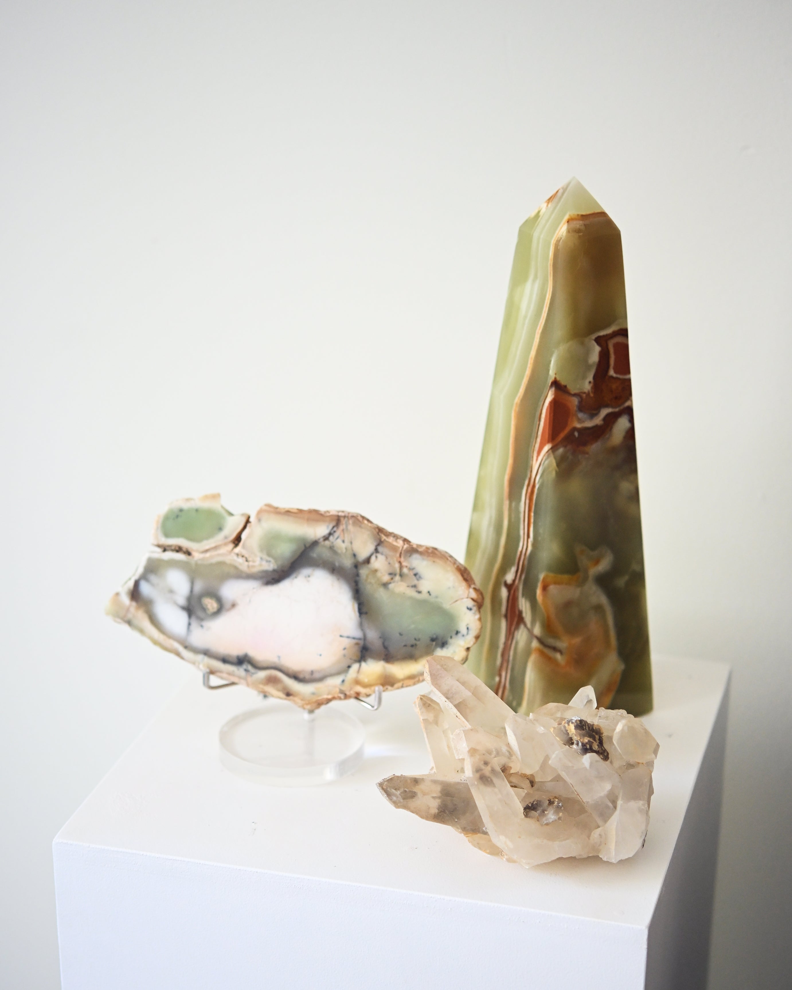 Onyx Obelisk & Quartz Cluster Bundle – Grounding, Harmony & Strength