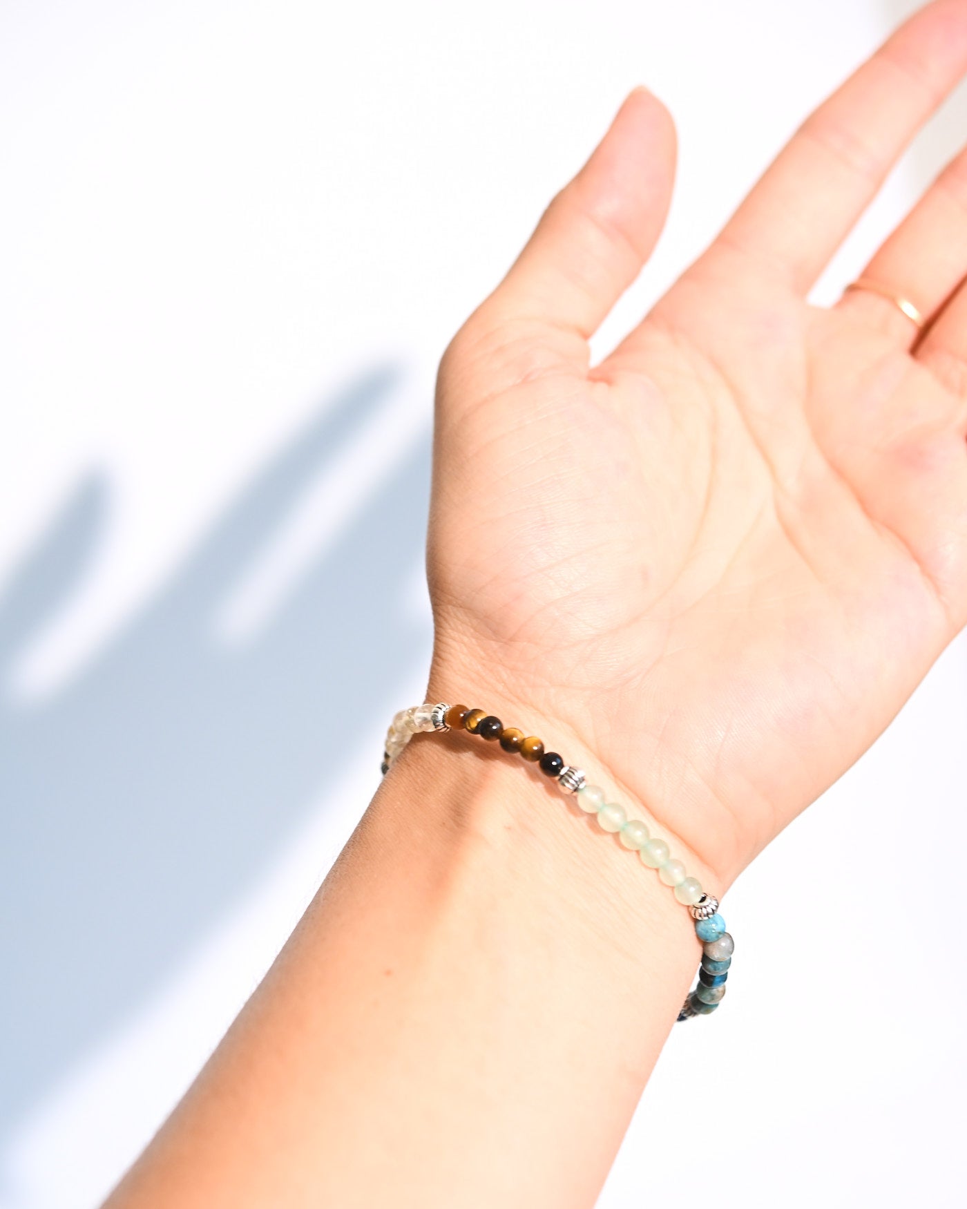 7 Chakra Crystal Bracelet detail