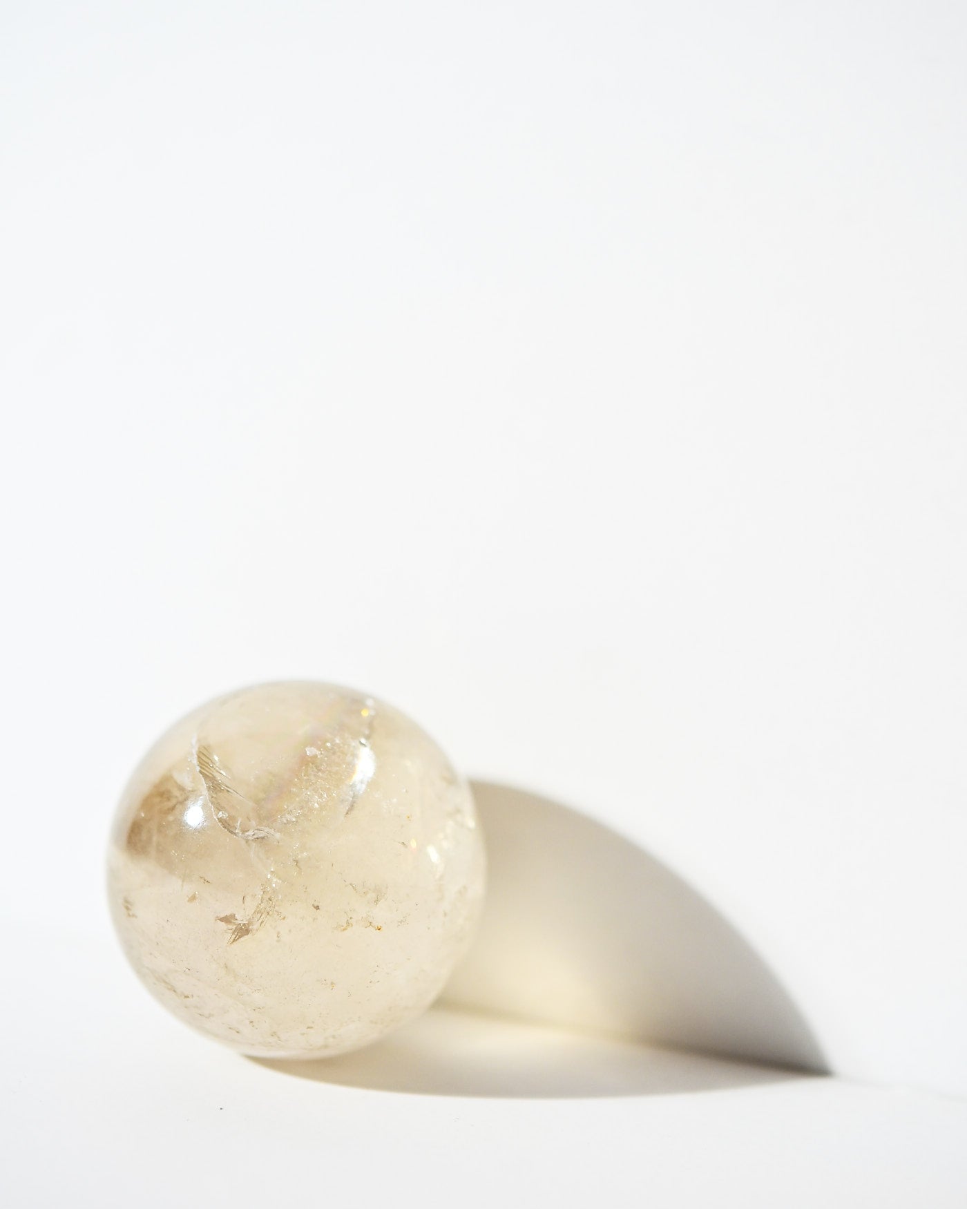 Citrine Sphere 115g warm tones