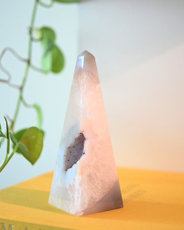 Druzy Agate Obelisk 6 inch