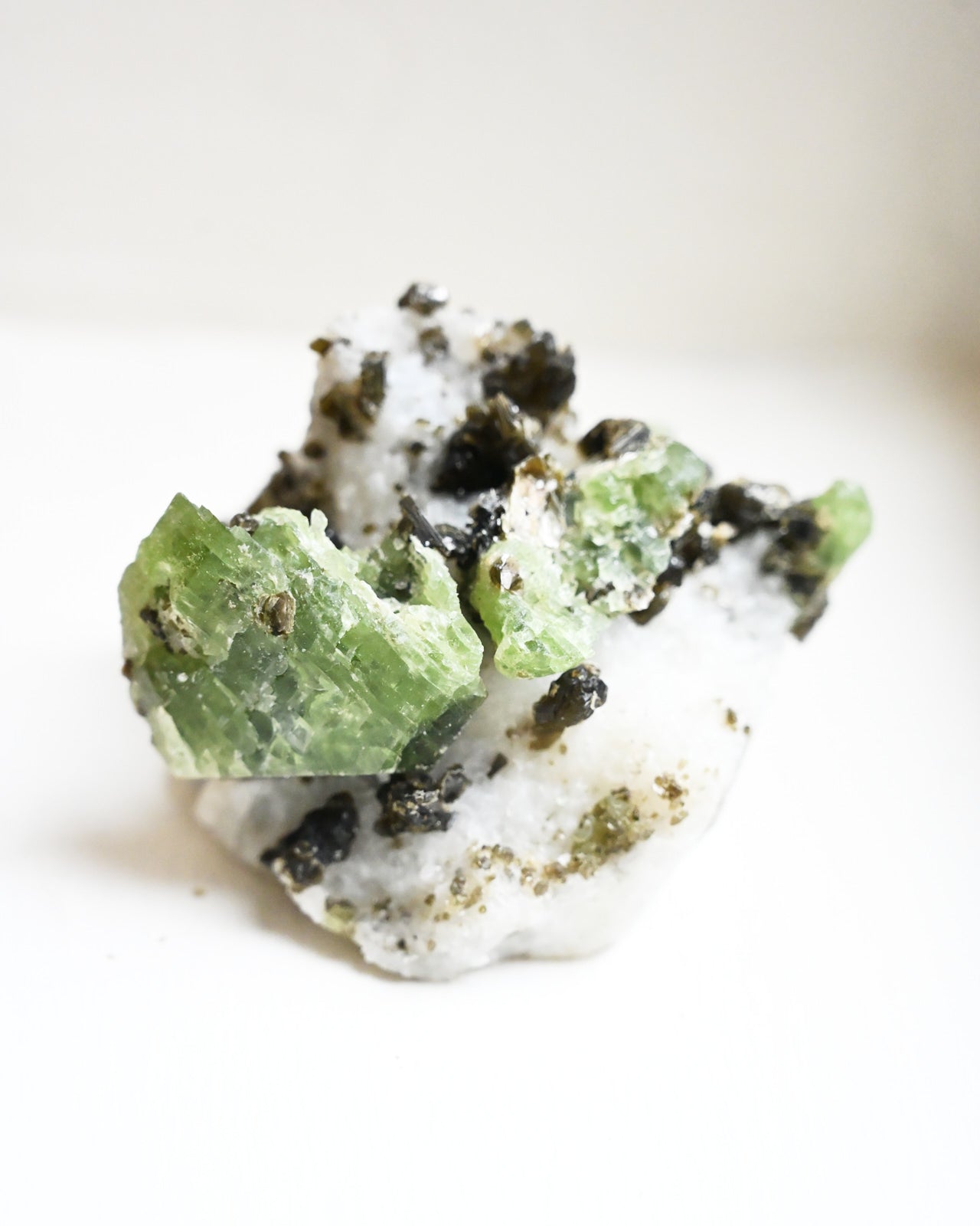 Epidote Diopside Calcite Tremolite Cluster