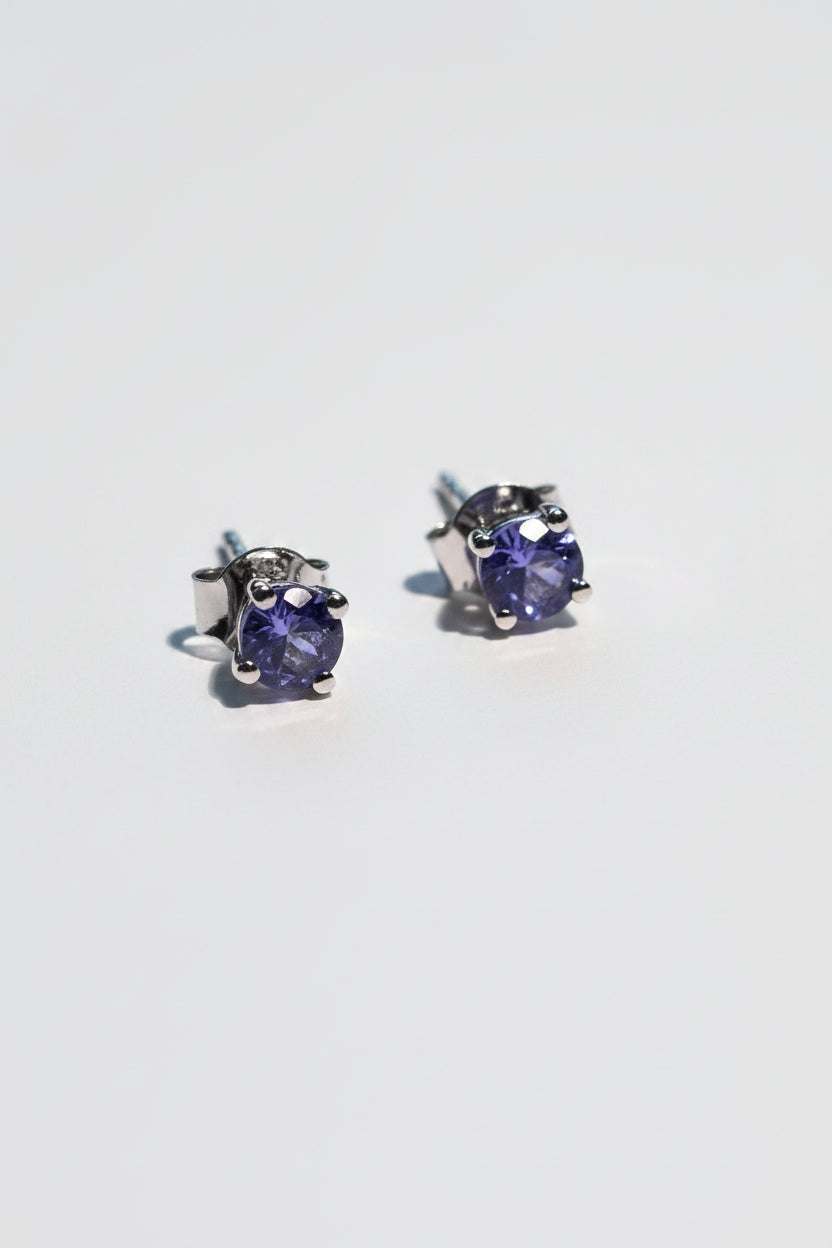 Tanzanite earrings in 925 sterling silver