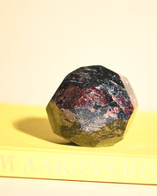 Polished Garnet Form