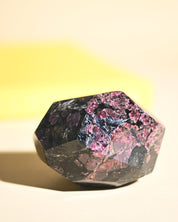 Garnet Freeform 1.7lbs - Image 8