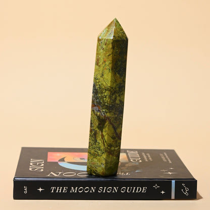 green opal, best crystals for love