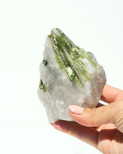 Green Tourmaline Quartz 584g