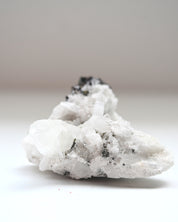 Hubnerite with Quartz
