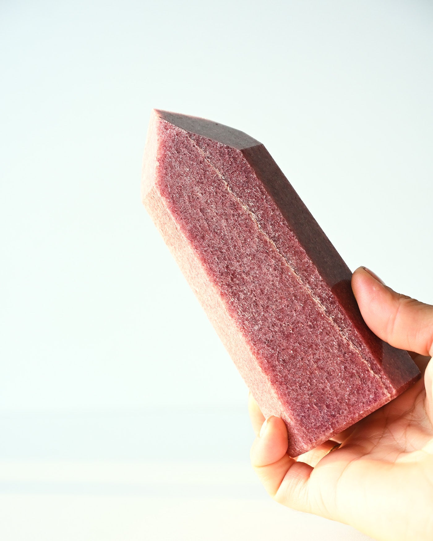 Strawberry Quartz 603g