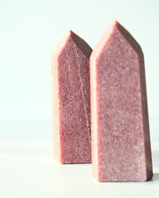 Strawberry Quartz 603g