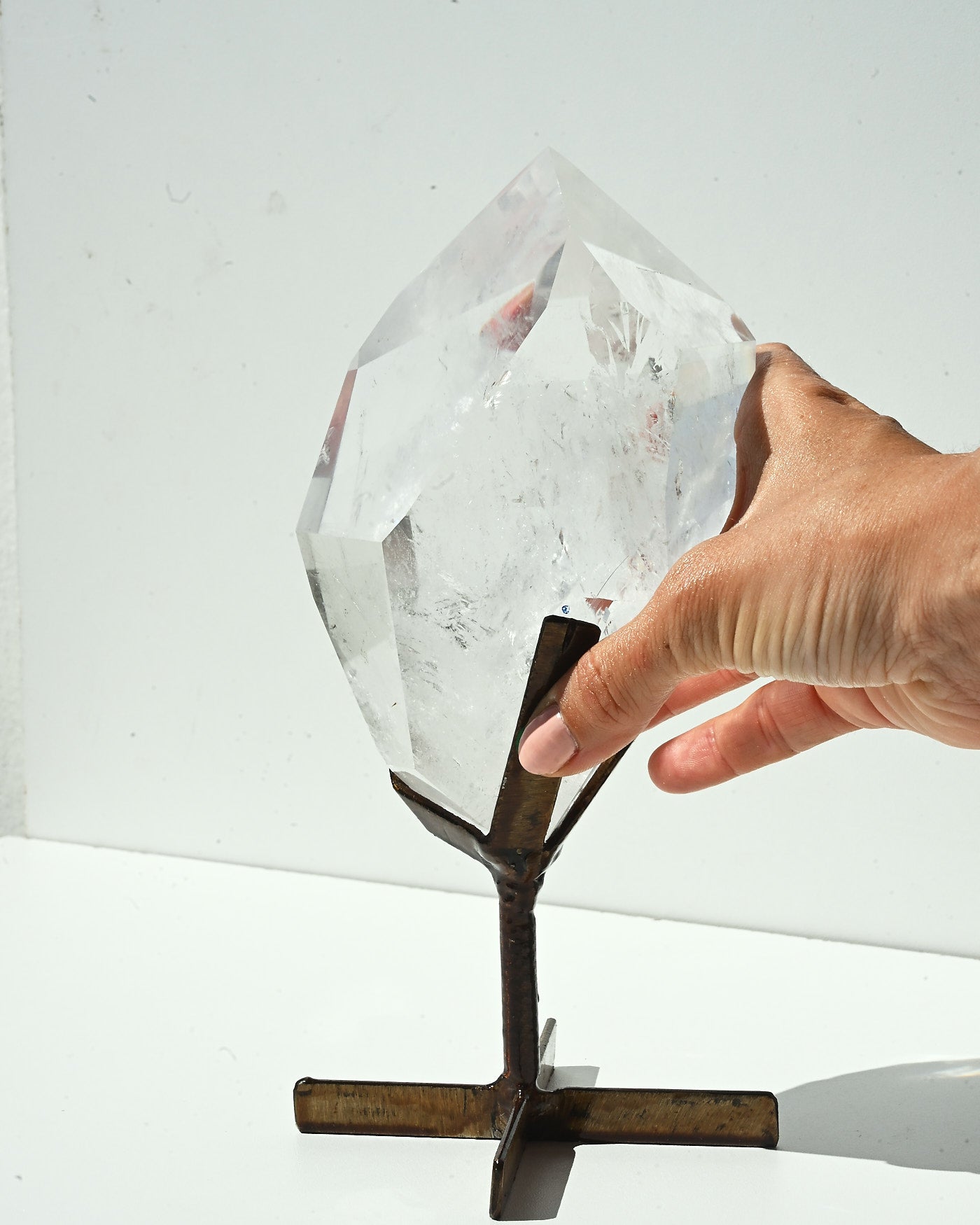 Clear Quartz Stand 1.514kg