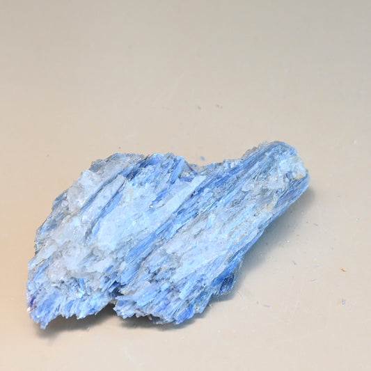 Blue Kyanite 1.2bs