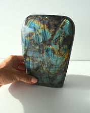 Labradorite Statement Freeform 2.5kg detail view