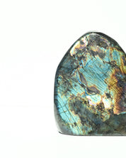 Labradorite Freeform 2.3kg with iridescent flash