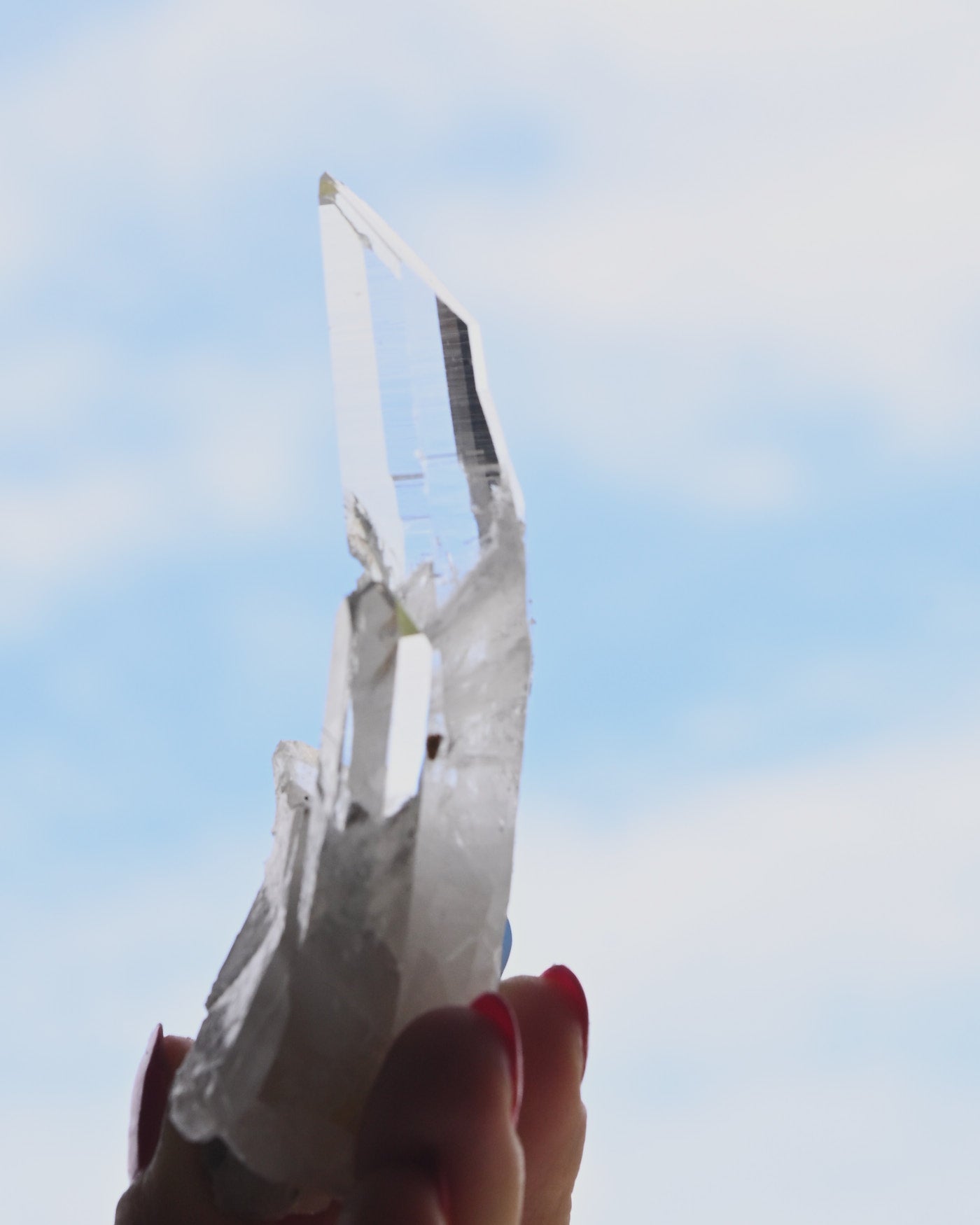 Optical Curved Lemurian Quartz 70g
