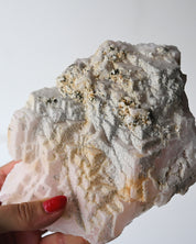 Manganoan calcite with pyrite detail