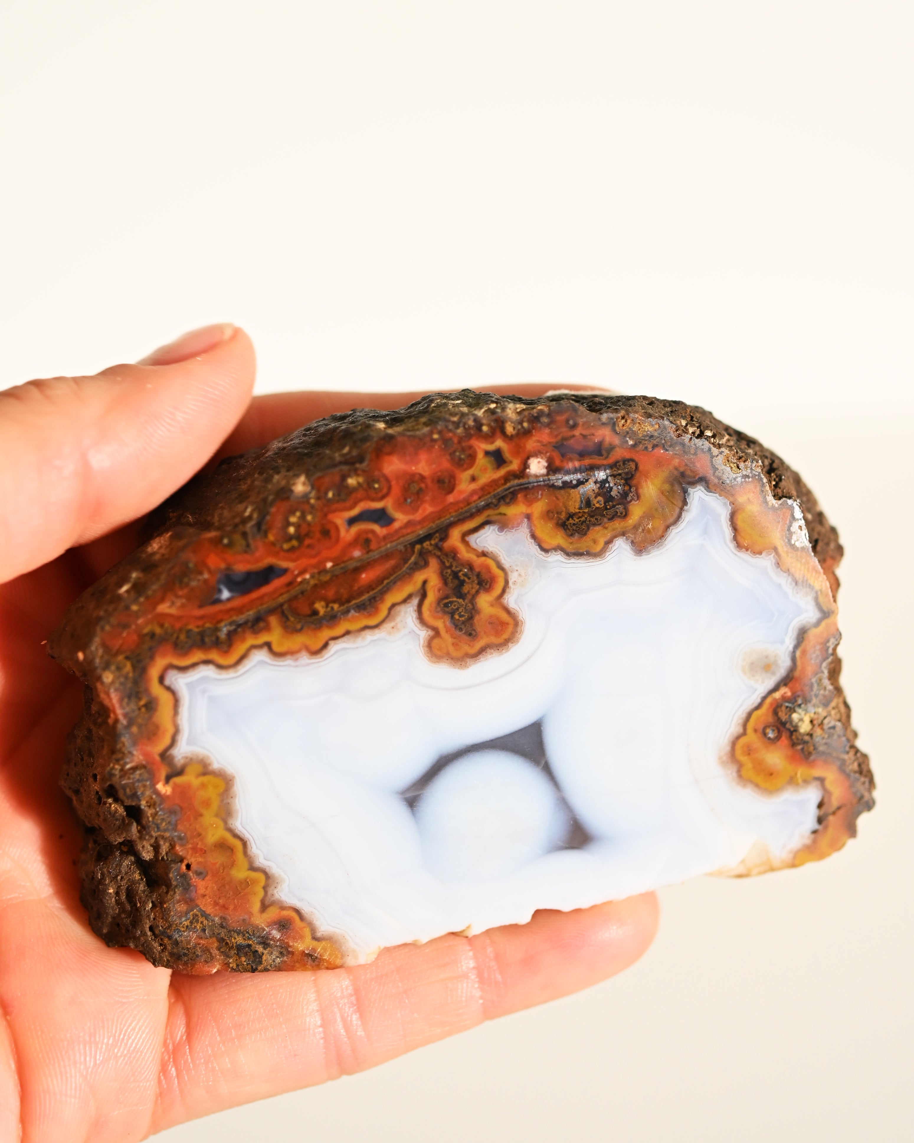 morrocan-agate-geode----2.5in--134g--6c-8383.jpg