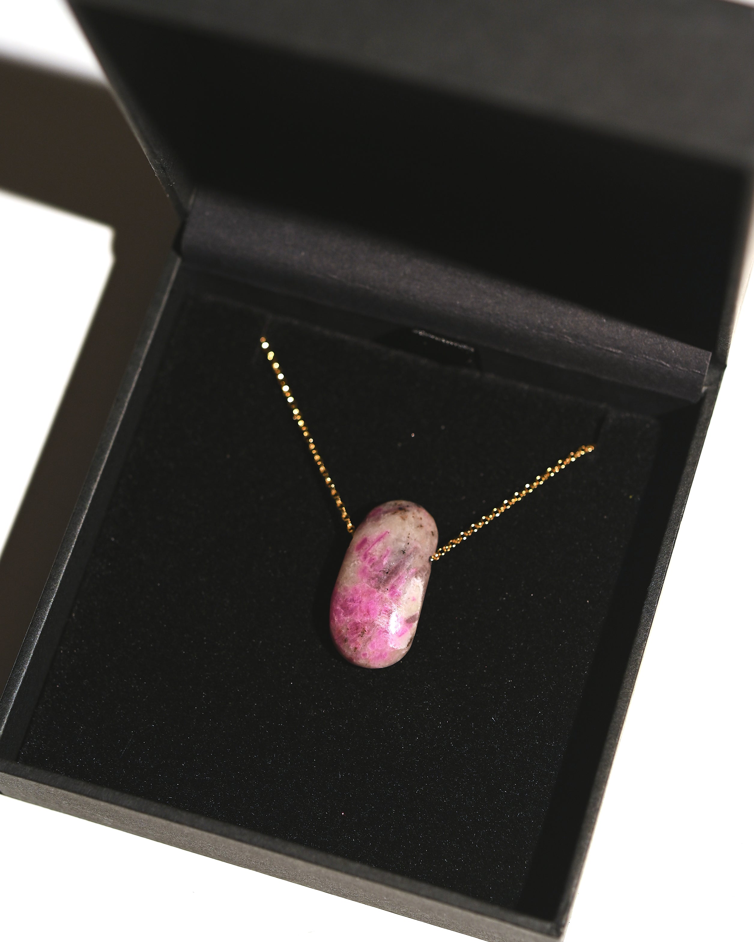 necklace--RUBY-MATRIX--7C--1X.5-7768.jpg