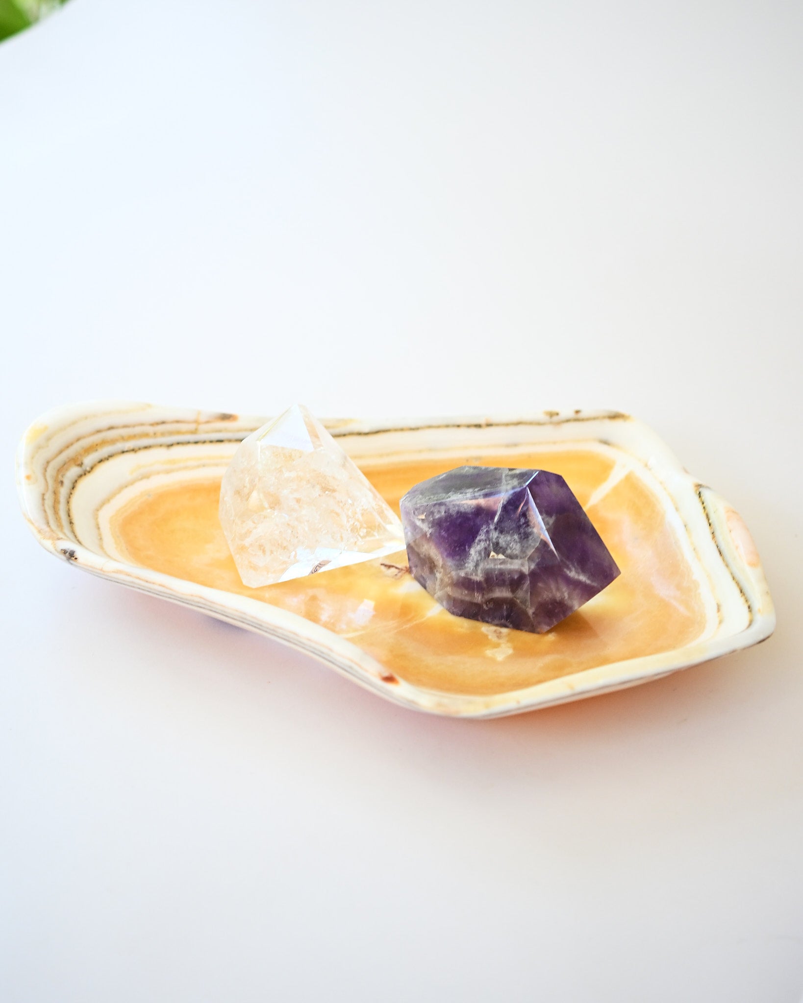 onyx-bowl--14x11x2--1.994--8973.jpg