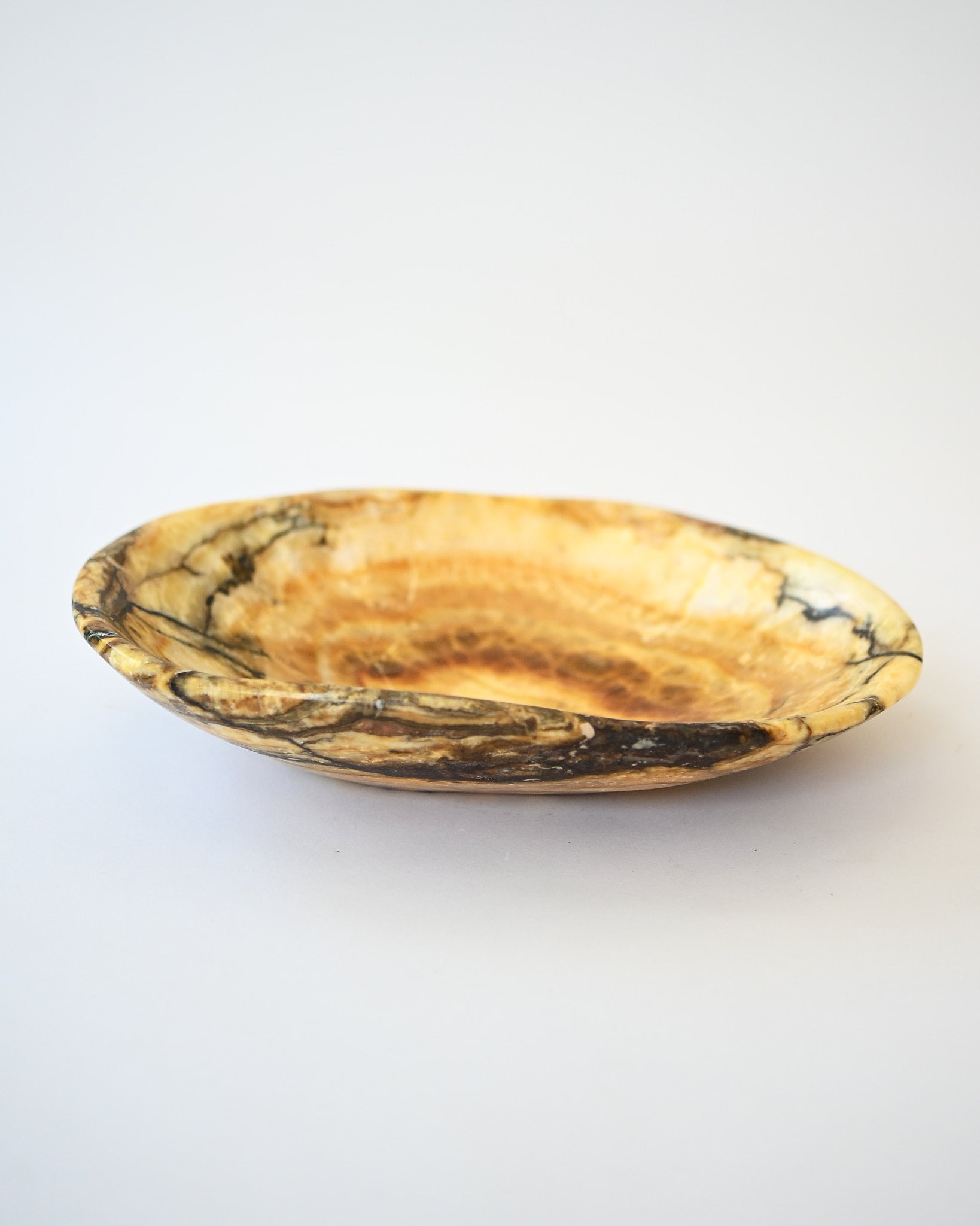 Onyx Bowl 9 in