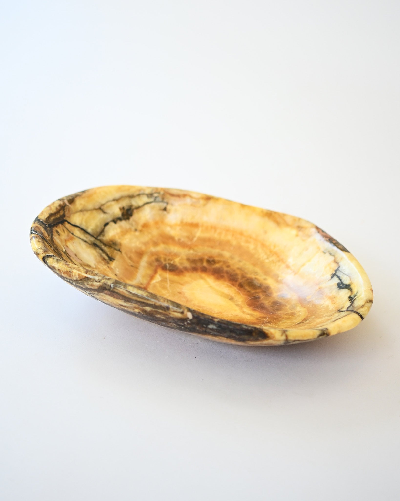 Onyx Bowl 9 in