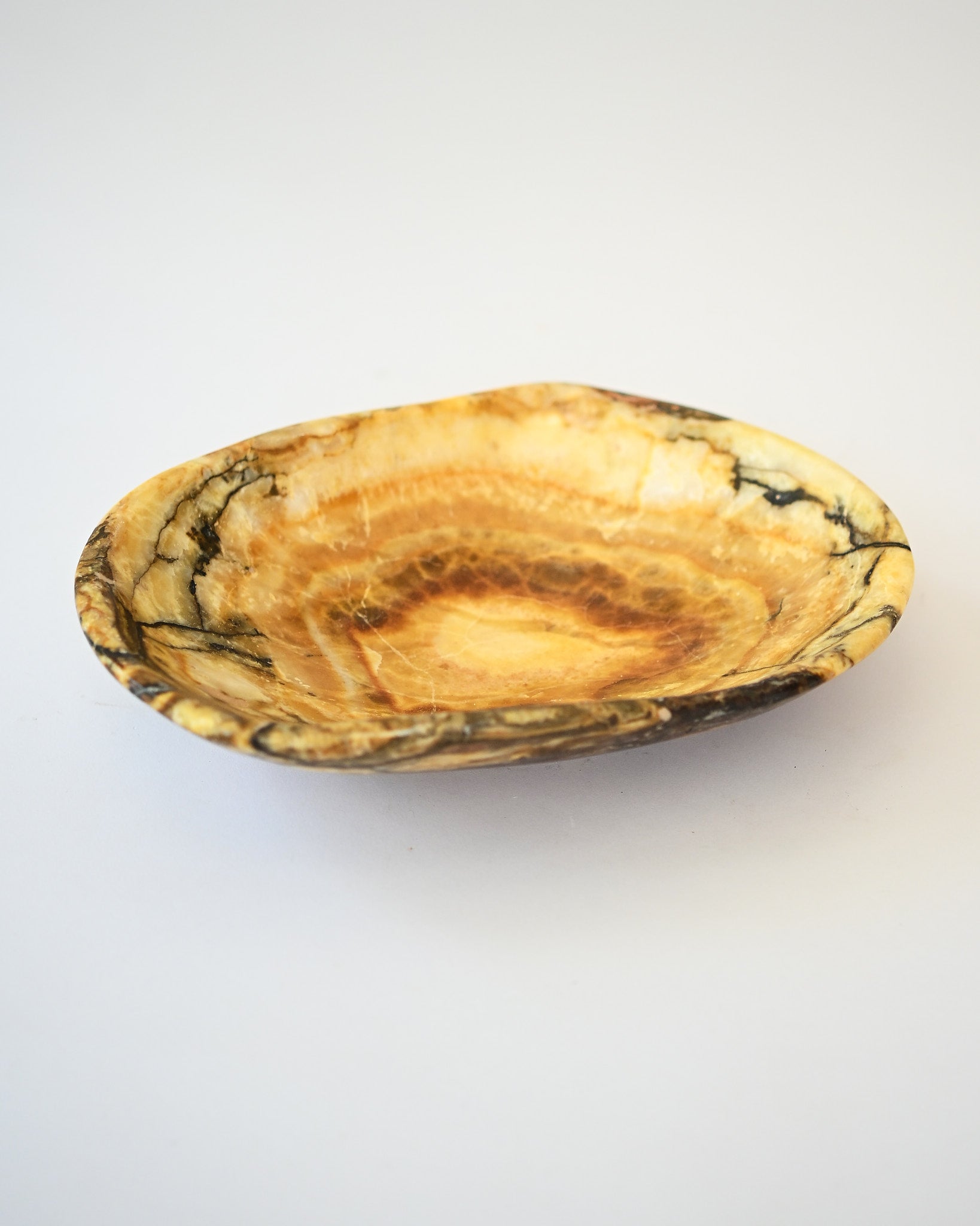 onyx-bowl--9x7x3--937-8982.jpg
