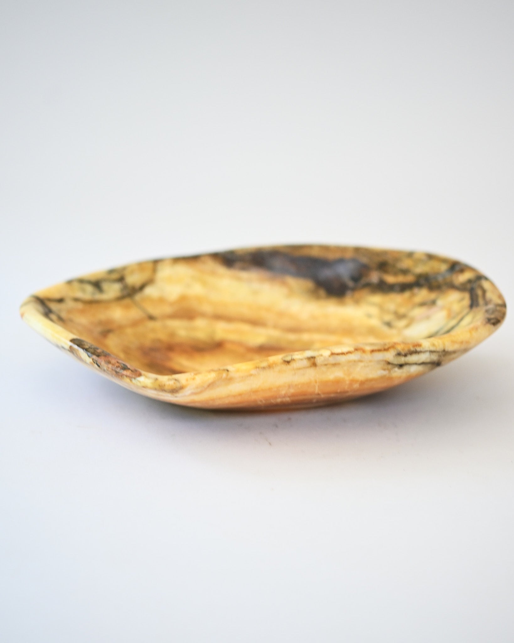 onyx-bowl--9x7x3--937-8983.jpg