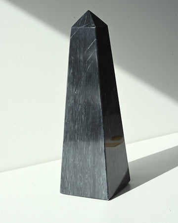 Black Onyx Tower 10 Inch
