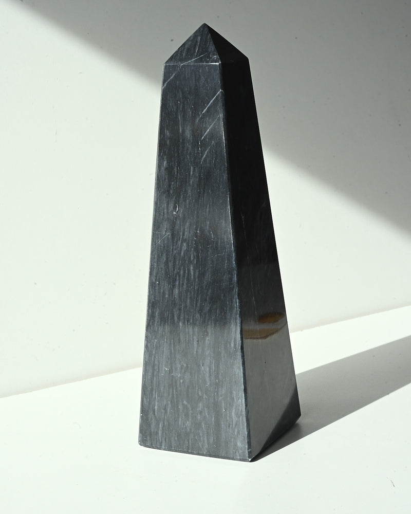 Black Onyx Tower 10 Inch