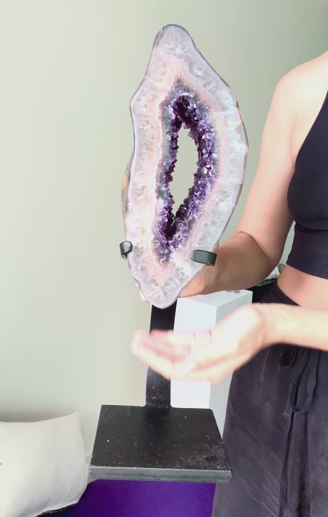 XL Amethyst Portal on Stand 13lbs