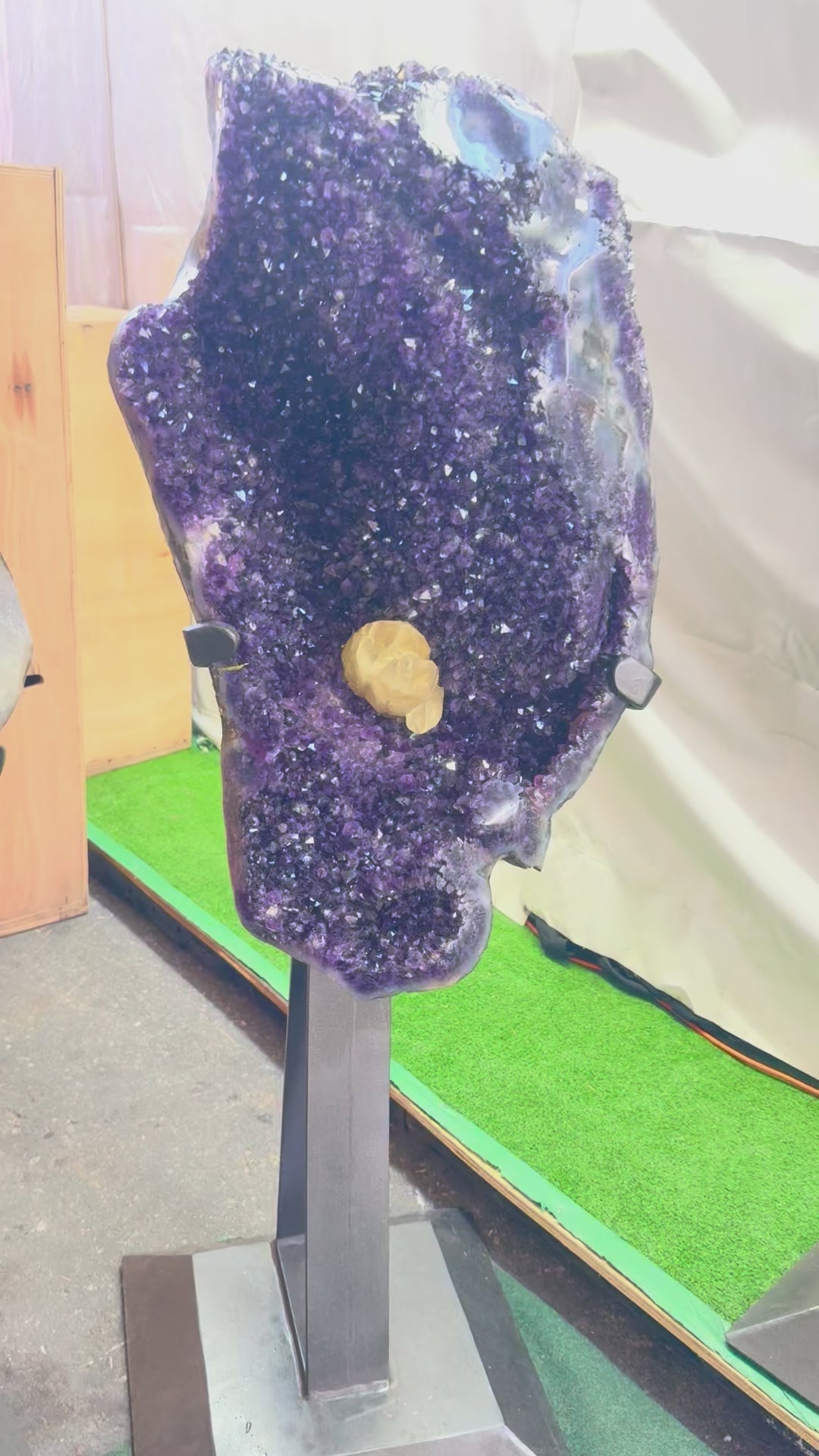 Museum-Quality Amethyst Specimens