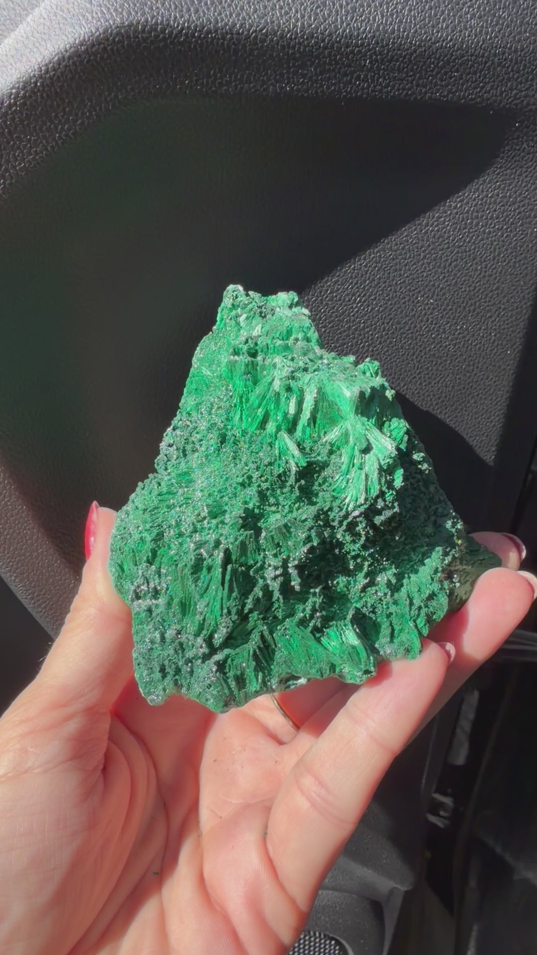Fibrous Velvet Malachite
