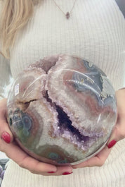 Druzy Agate Sphere  (10.36 lb)