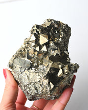 Octahedral pyrite cluster side angle