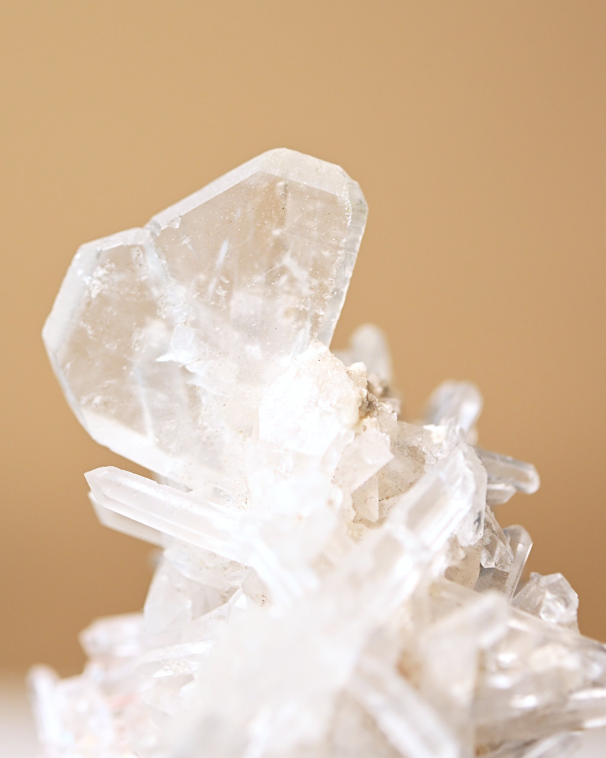 Japan Law Twin Double-Terminated Quartz Cluster